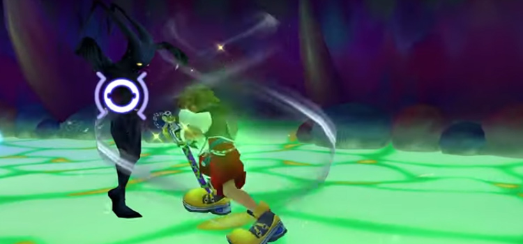 Sora fighting a Neoshadow in Kingdom Hearts 1.5 ReMIX