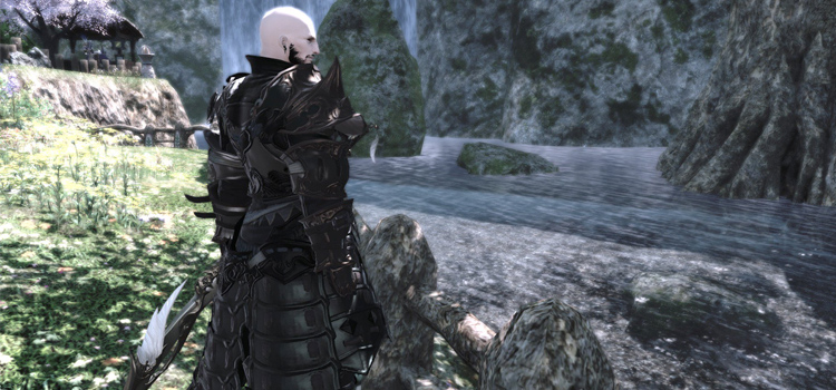 Character wearing all-black gear in FFXIV