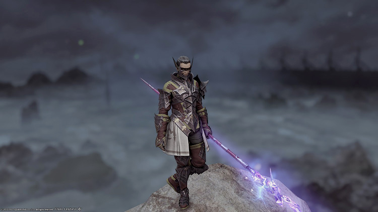 Player Wearing Titanium Armor of Maiming / FFXIV