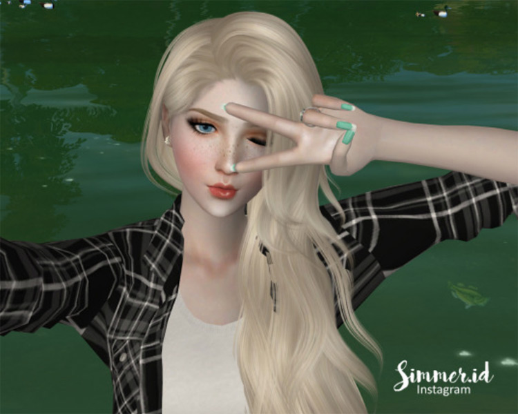 Female Selfie by simmerid Sims 4 CC