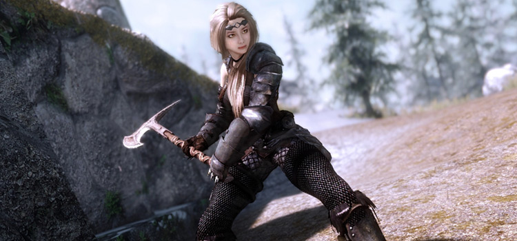 Female Nibenean Armor Mod in Skyrim