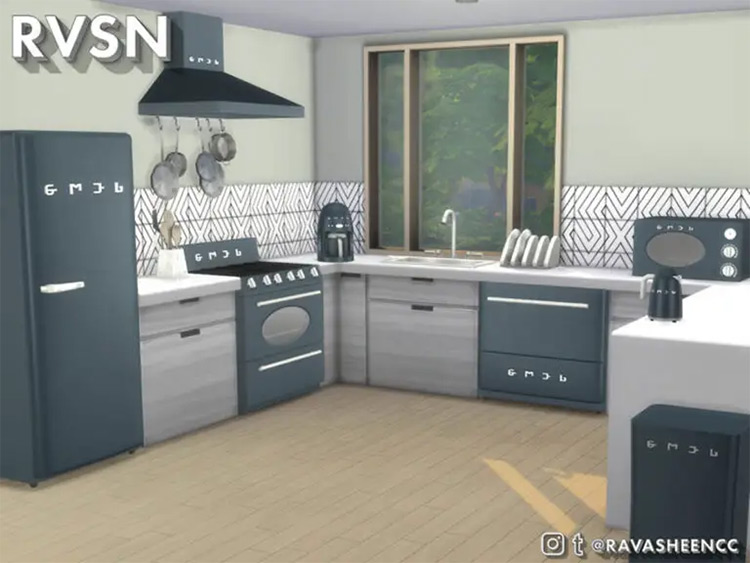 SMEGlish Large Appliances / Sims 4 CC