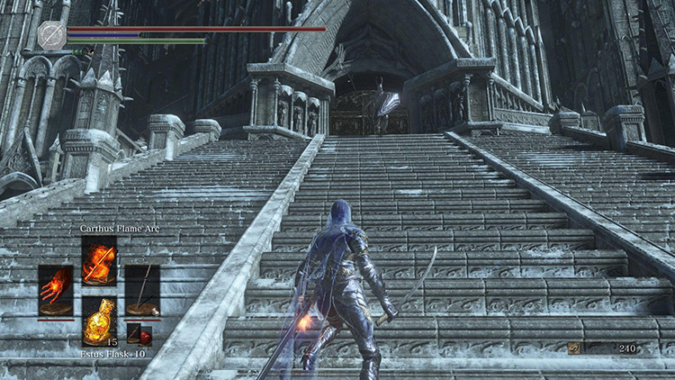The first of the Silver Knights watching me from the top of the stairs / DS3