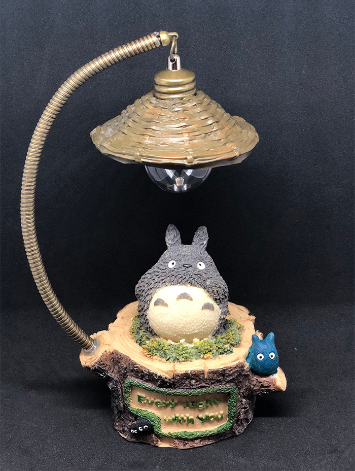 Totoro lamp design