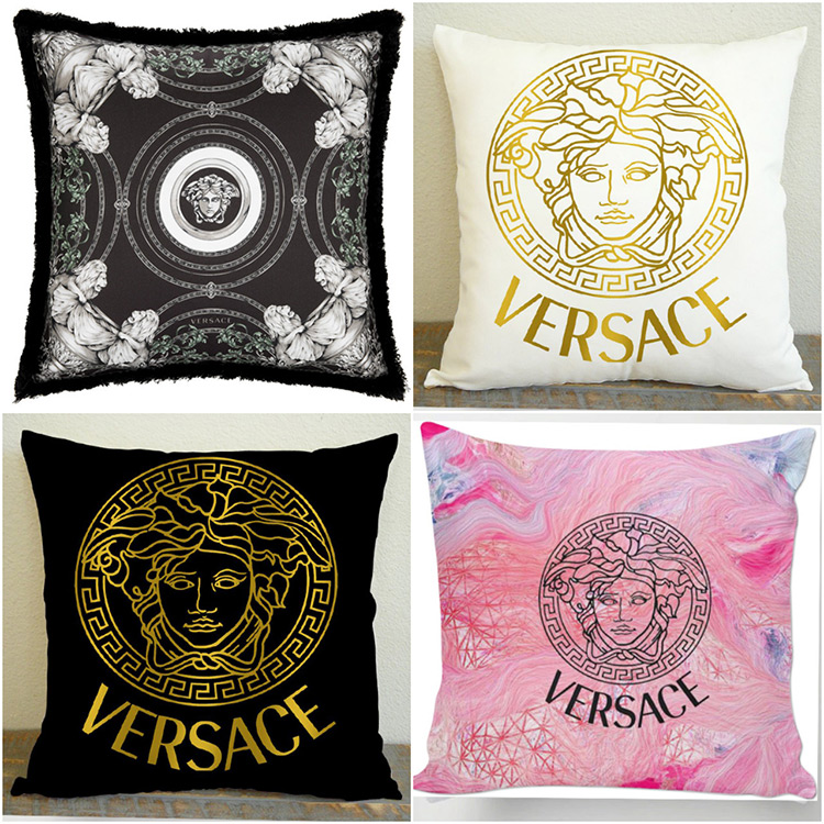 Versace Frames and Pillows Set / TS4 CC
