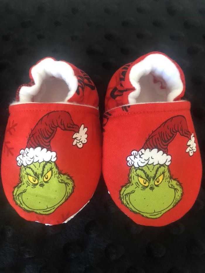 28  Grinch DIYs And Craft Ideas Packed With Holiday Fun   FandomSpot - 40