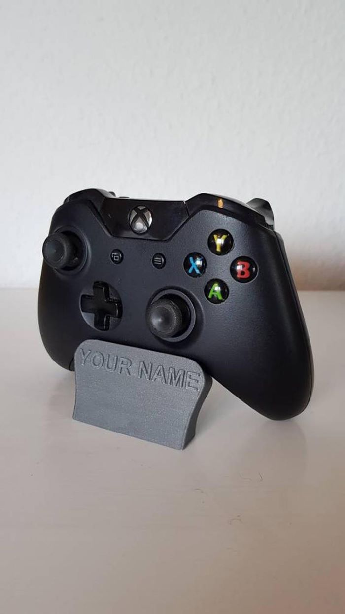 Personalized 3d printed controller holder