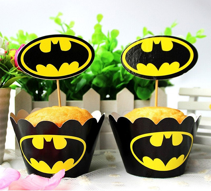 Easy Batman cupcake diy supplies