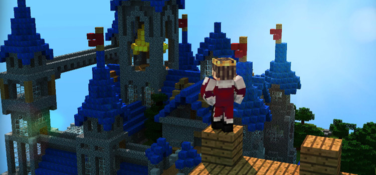Royal King standing on castle in Minecraft