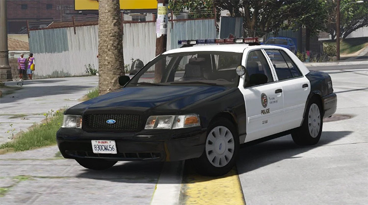 Ford Crown Victoria (2006) LAPD / GTA5 Mod