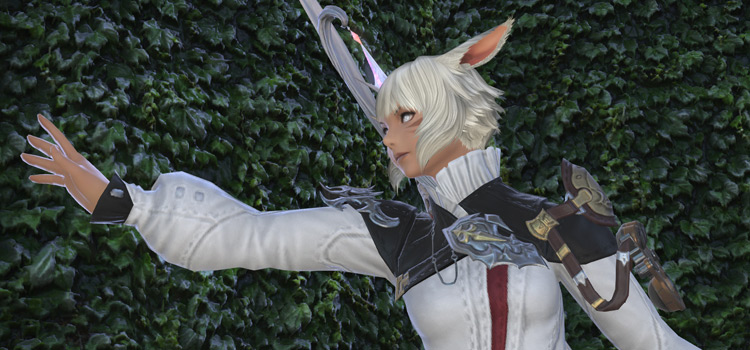 Y'shtola Casing Magic in FFXIV (Screenshot)